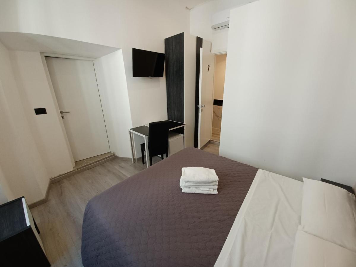 Hotel Mimosa Pantheon โรม ภายนอก รูปภาพ