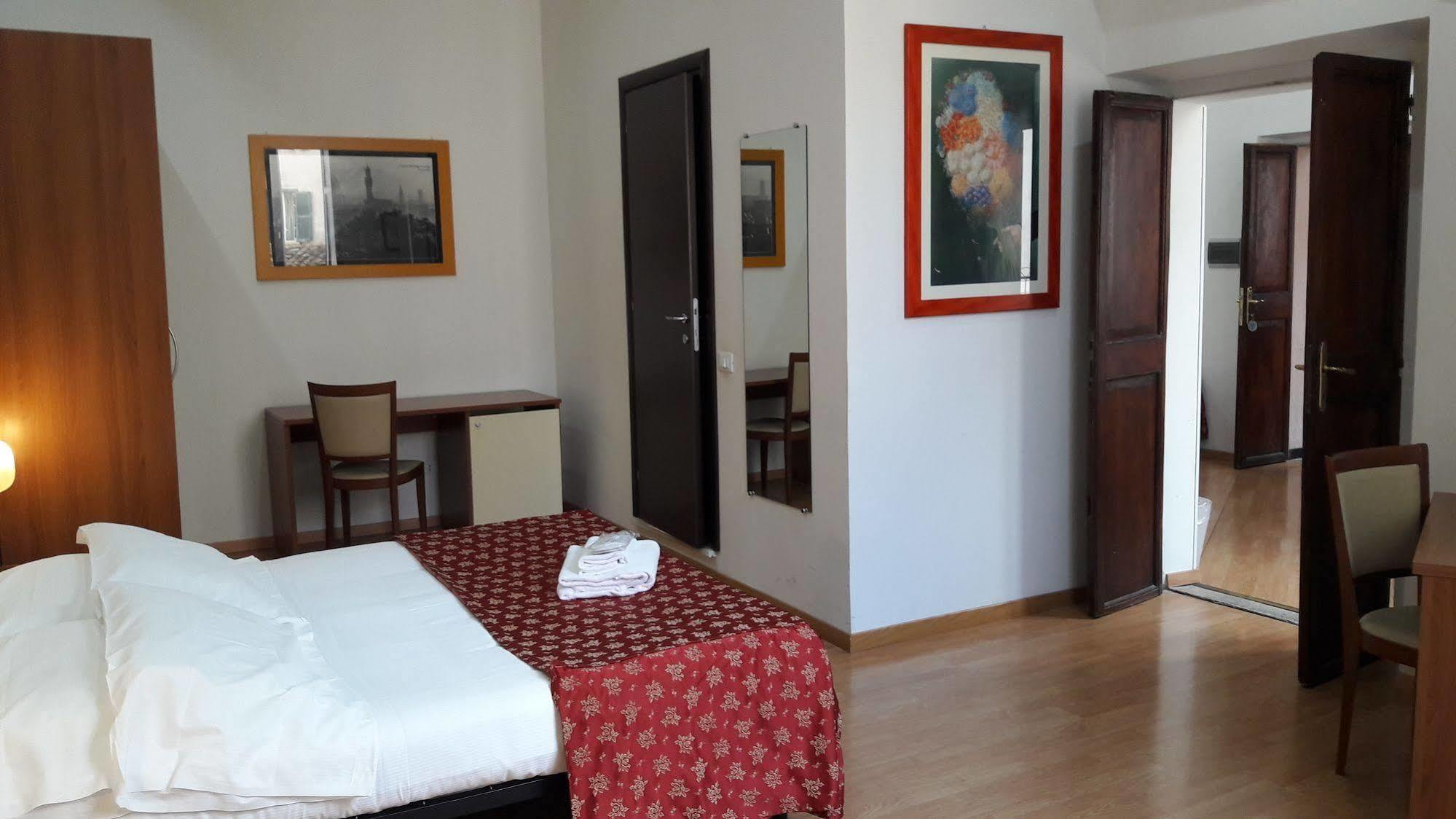 Hotel Mimosa Pantheon โรม ภายนอก รูปภาพ