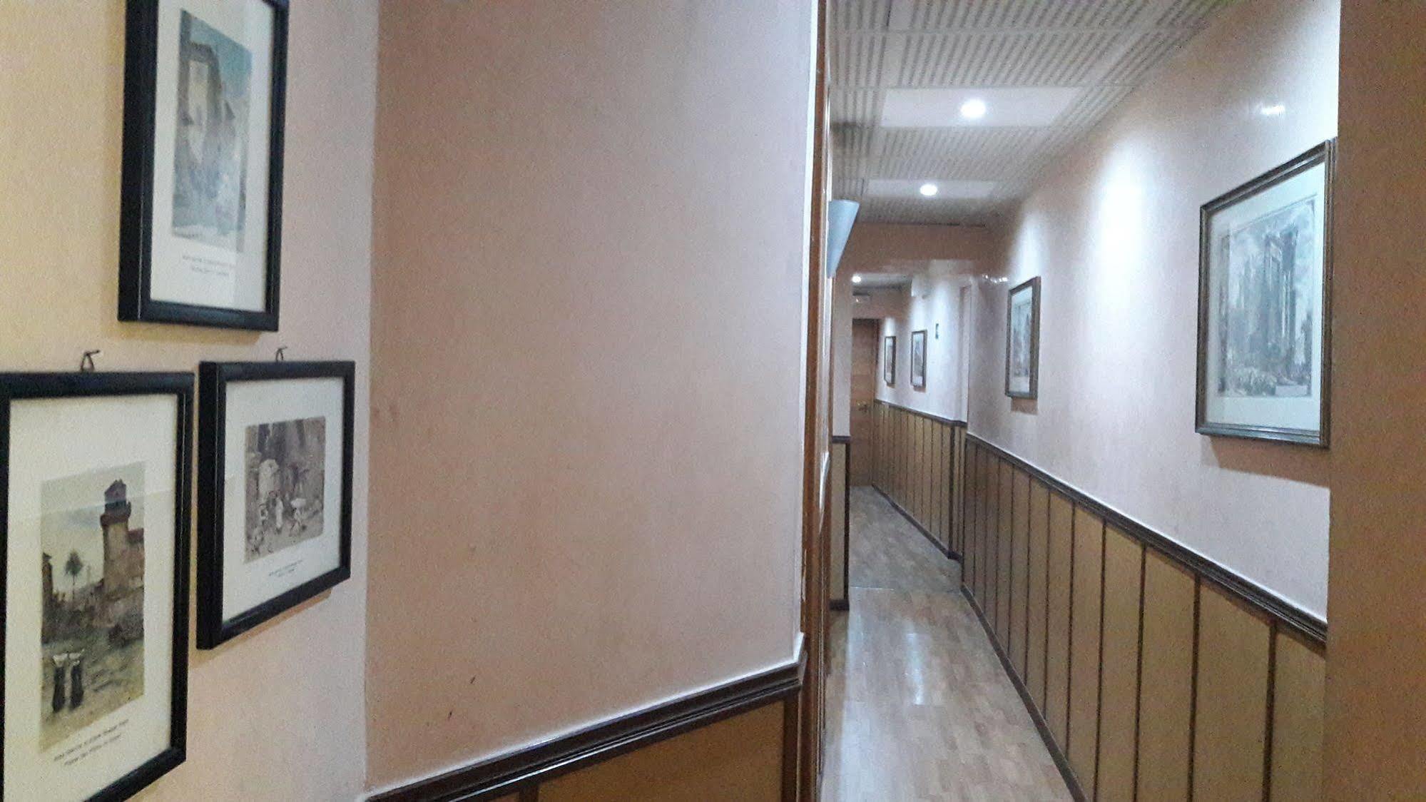 Hotel Mimosa Pantheon โรม ภายนอก รูปภาพ